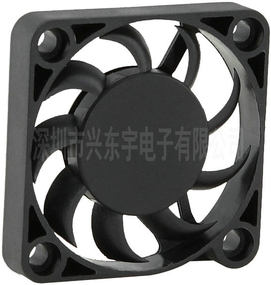安防設(shè)備散熱風(fēng)扇http://www.linglanxinxi.cn/products-detail.asp?cpid=111